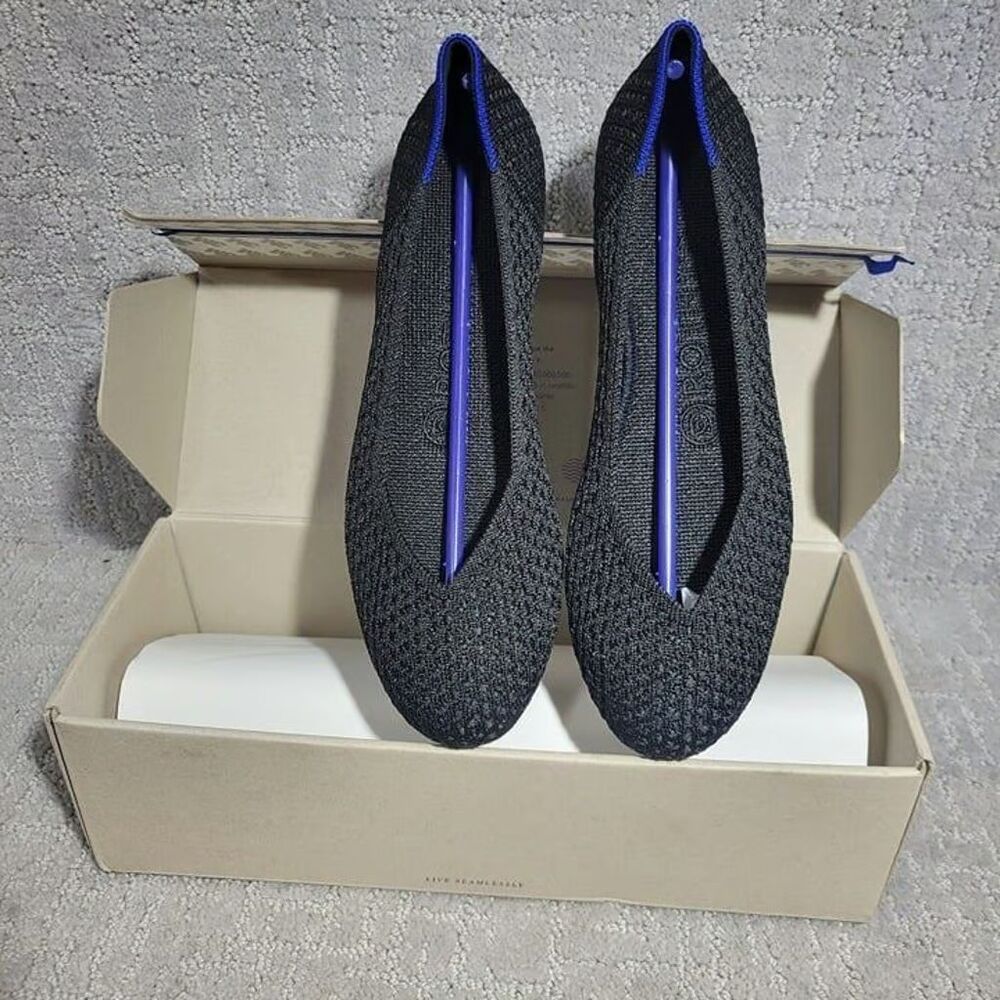 Rothy’s The Flat Black Honeycomb Rounded Toe Slip on Flat Shoes Women's Size 6